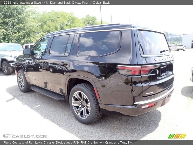Diamond Black Crystal Pearl / Global Black 2023 Jeep Wagoneer Base 4x4