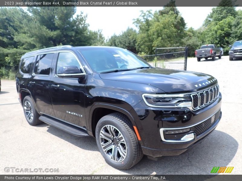 Diamond Black Crystal Pearl / Global Black 2023 Jeep Wagoneer Base 4x4