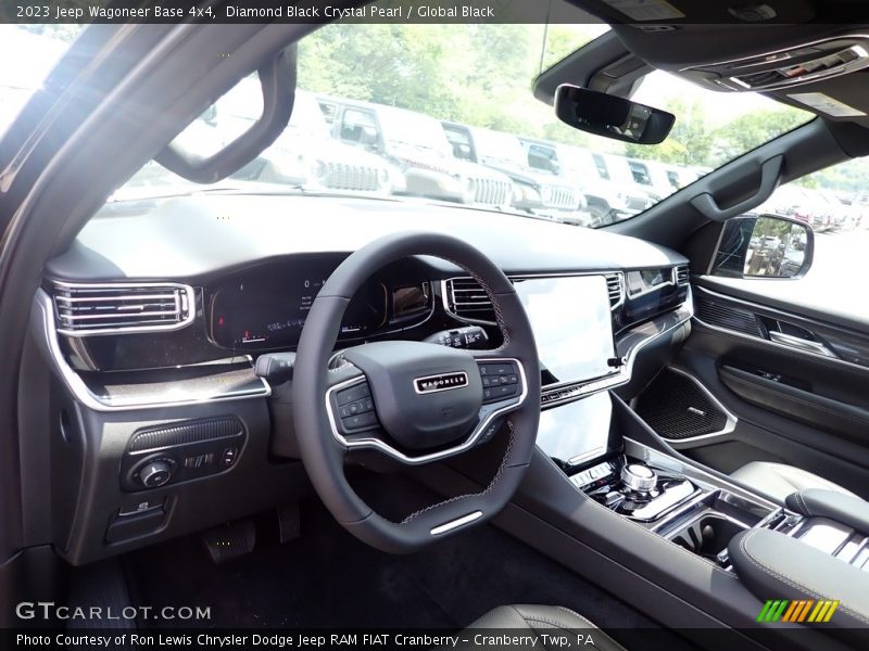 Diamond Black Crystal Pearl / Global Black 2023 Jeep Wagoneer Base 4x4