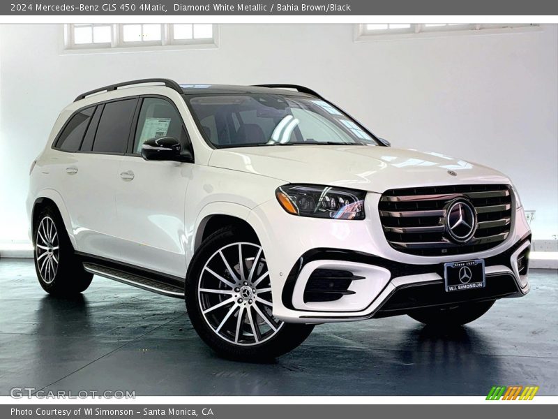 Front 3/4 View of 2024 GLS 450 4Matic