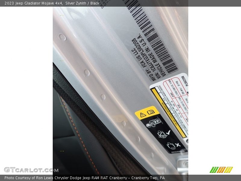 Silver Zynith / Black 2023 Jeep Gladiator Mojave 4x4