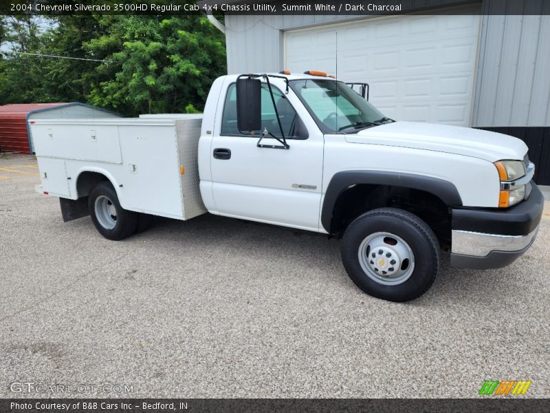 Summit White / Dark Charcoal 2004 Chevrolet Silverado 3500HD Regular Cab 4x4 Chassis Utility