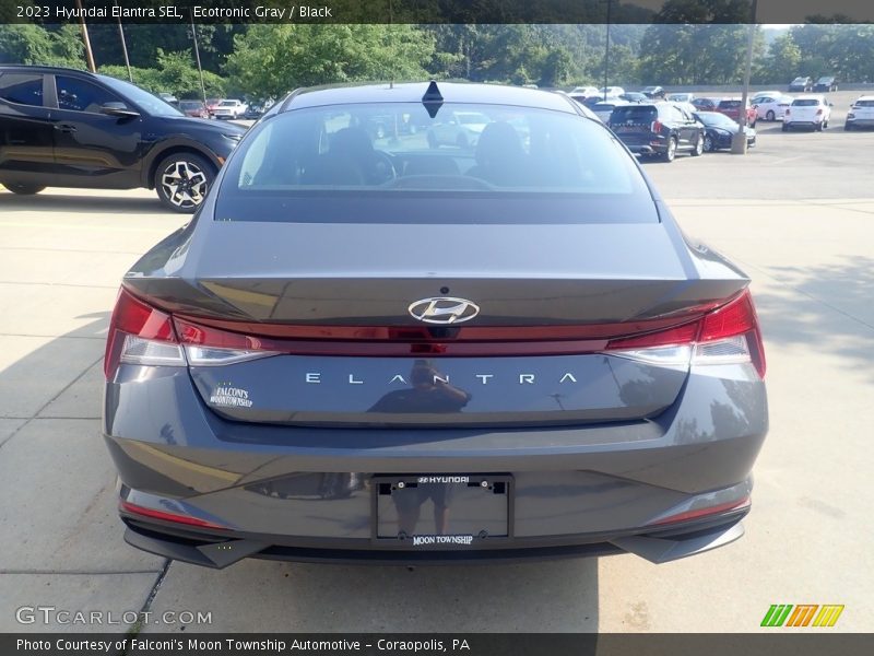 Ecotronic Gray / Black 2023 Hyundai Elantra SEL