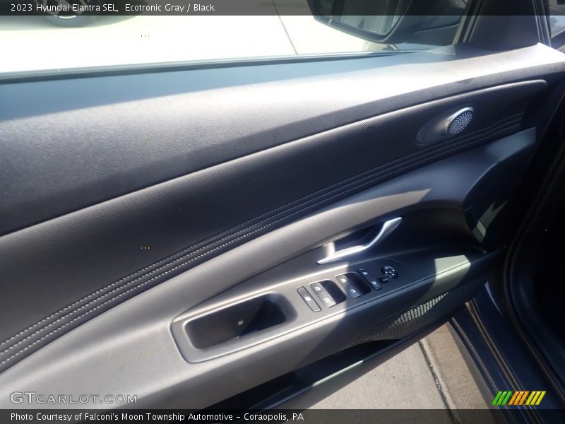 Ecotronic Gray / Black 2023 Hyundai Elantra SEL