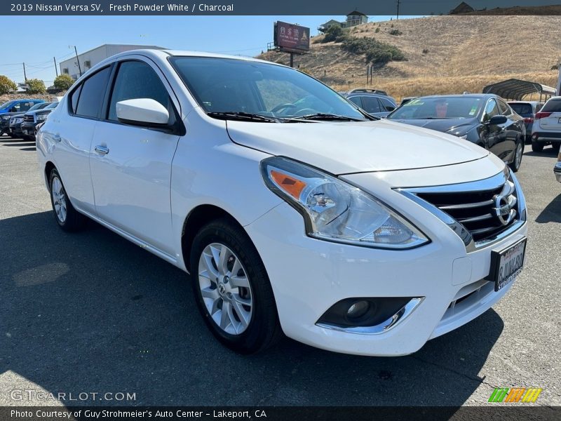Fresh Powder White / Charcoal 2019 Nissan Versa SV