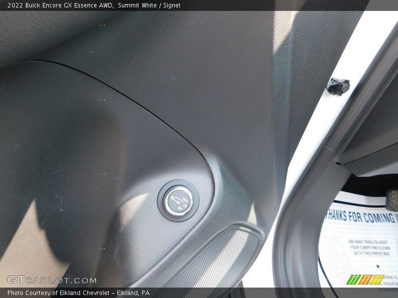 Summit White / Signet 2022 Buick Encore GX Essence AWD