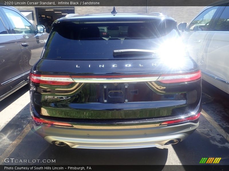 Infinite Black / Sandstone 2020 Lincoln Corsair Standard