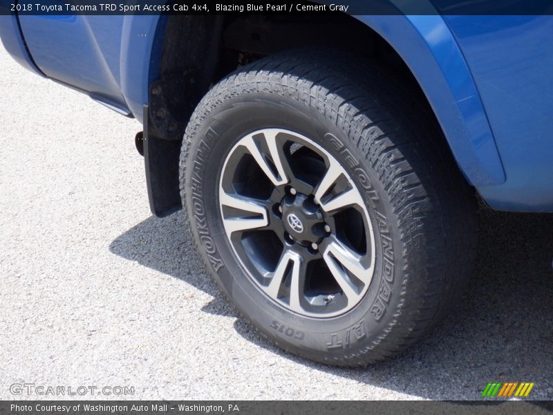 Blazing Blue Pearl / Cement Gray 2018 Toyota Tacoma TRD Sport Access Cab 4x4