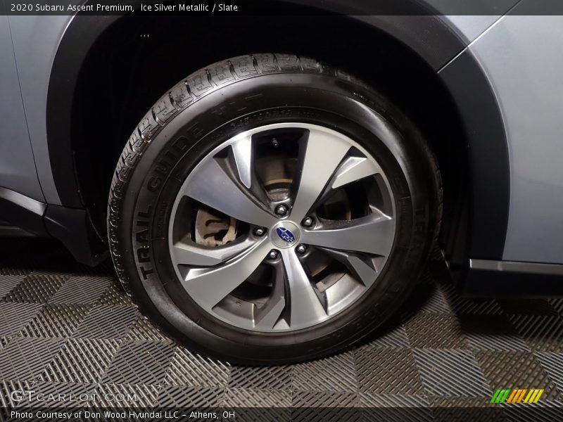 Ice Silver Metallic / Slate 2020 Subaru Ascent Premium