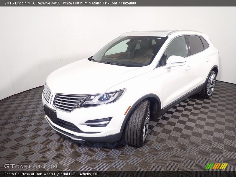 White Platinum Metallic Tri-Coat / Hazelnut 2016 Lincoln MKC Reserve AWD