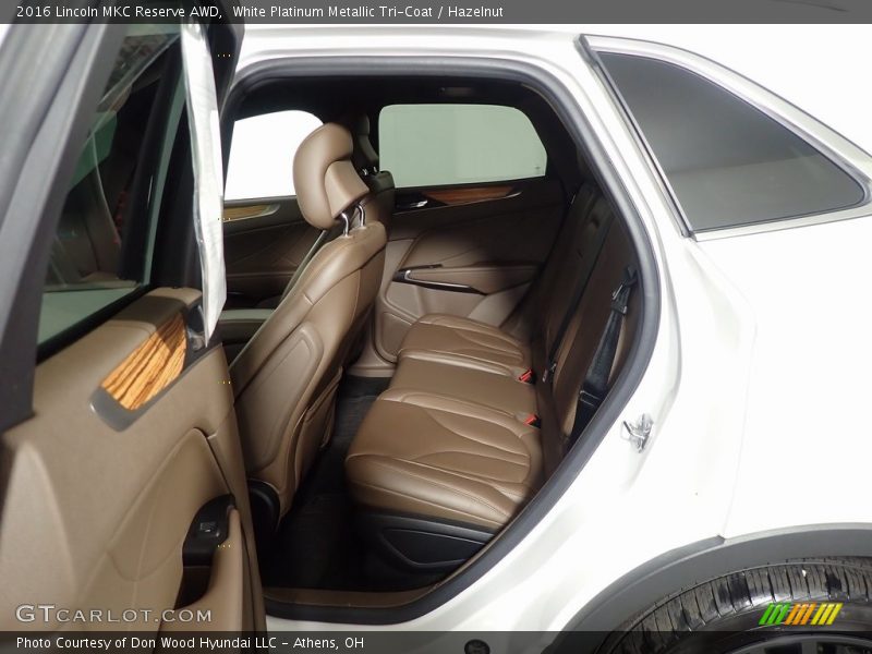 White Platinum Metallic Tri-Coat / Hazelnut 2016 Lincoln MKC Reserve AWD