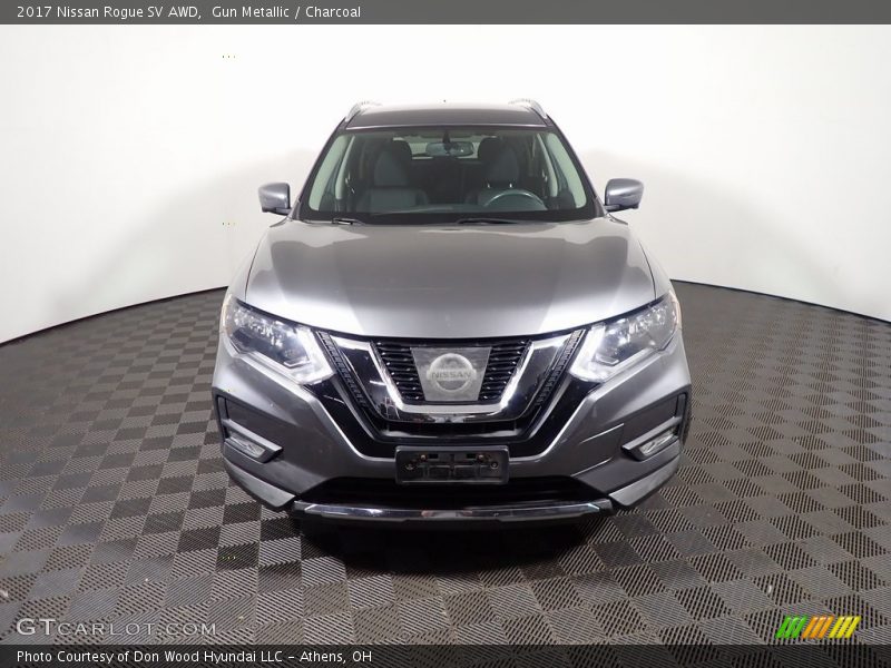 Gun Metallic / Charcoal 2017 Nissan Rogue SV AWD