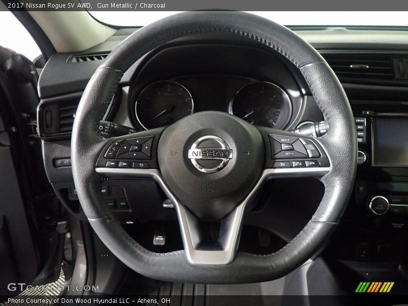  2017 Rogue SV AWD Steering Wheel