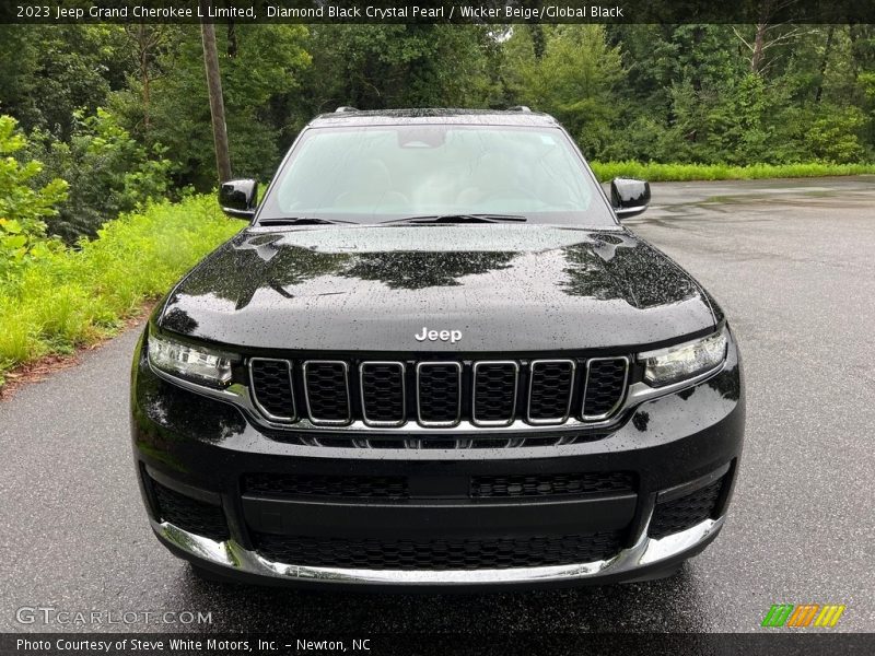 Diamond Black Crystal Pearl / Wicker Beige/Global Black 2023 Jeep Grand Cherokee L Limited