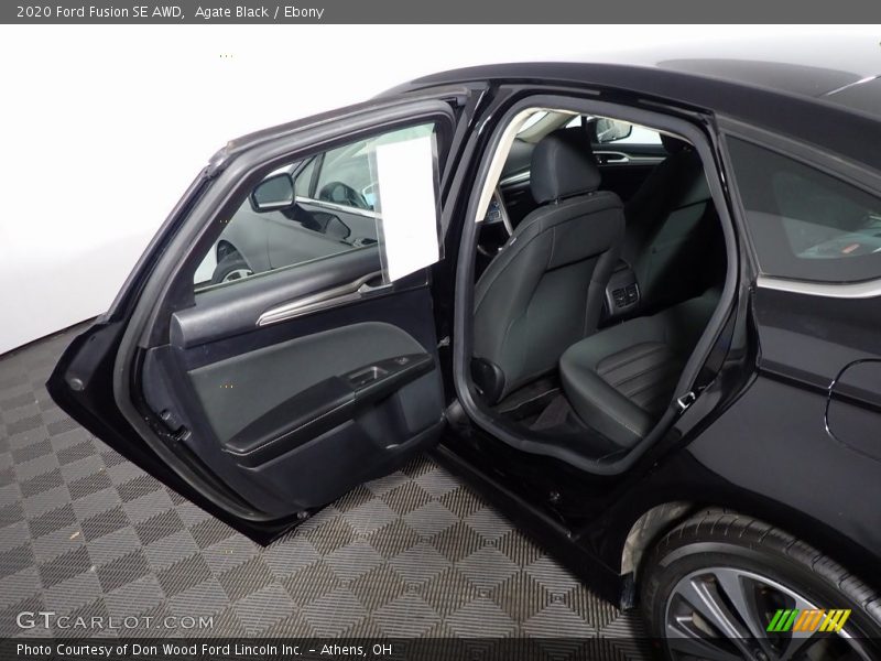 Agate Black / Ebony 2020 Ford Fusion SE AWD