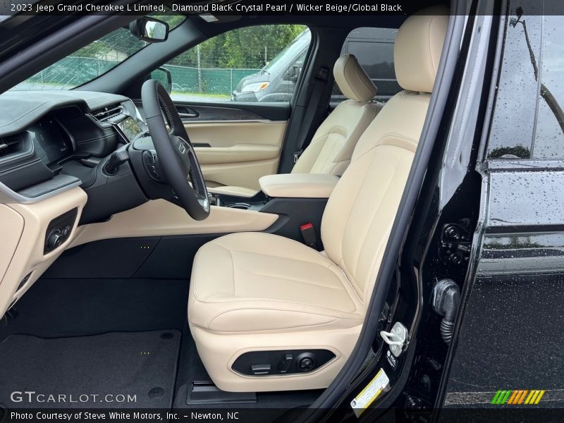  2023 Grand Cherokee L Limited Wicker Beige/Global Black Interior