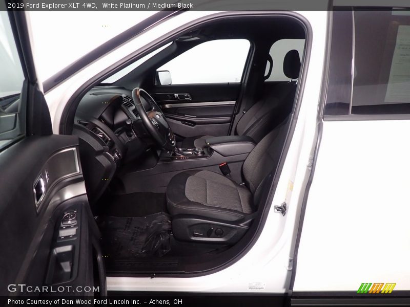 White Platinum / Medium Black 2019 Ford Explorer XLT 4WD