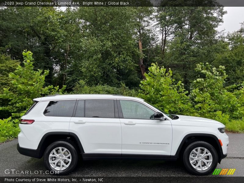 Bright White / Global Black 2023 Jeep Grand Cherokee L Limited 4x4