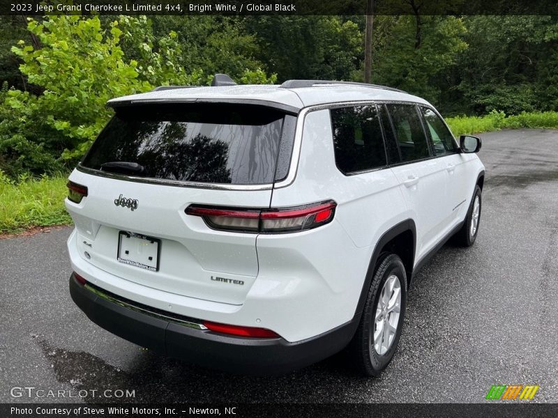 Bright White / Global Black 2023 Jeep Grand Cherokee L Limited 4x4