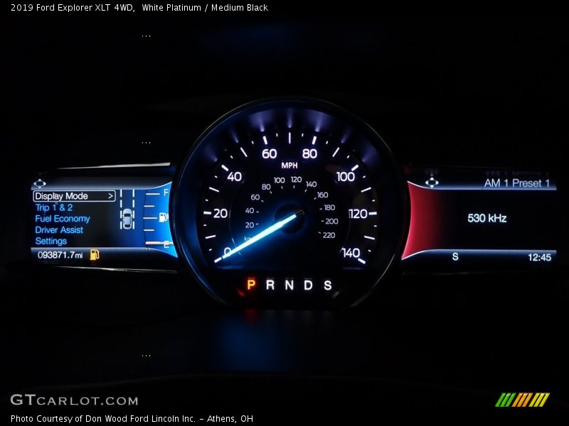 White Platinum / Medium Black 2019 Ford Explorer XLT 4WD