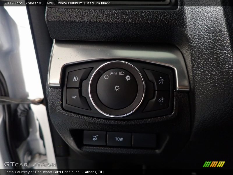White Platinum / Medium Black 2019 Ford Explorer XLT 4WD