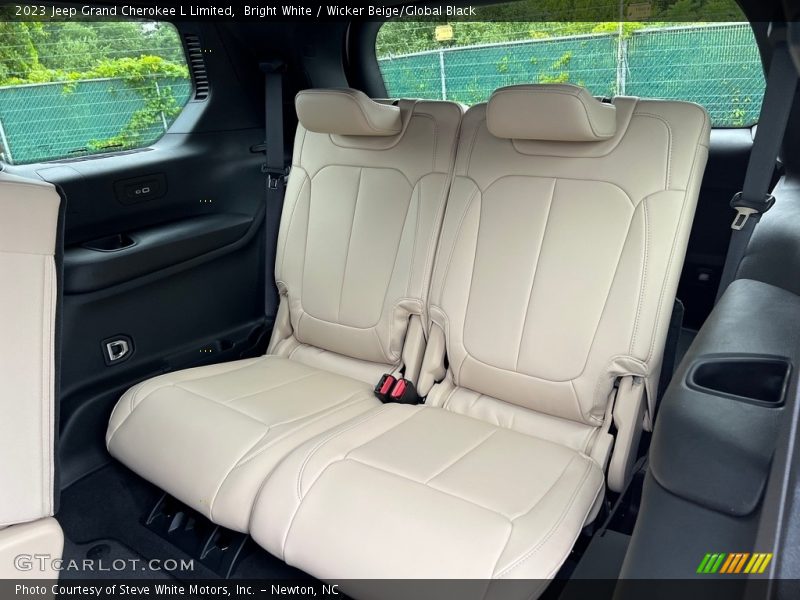 Rear Seat of 2023 Grand Cherokee L Limited