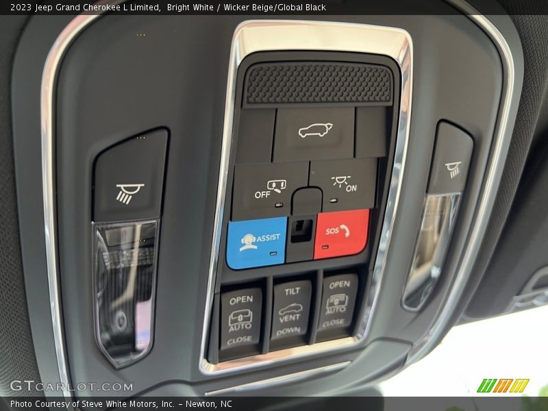 Bright White / Wicker Beige/Global Black 2023 Jeep Grand Cherokee L Limited