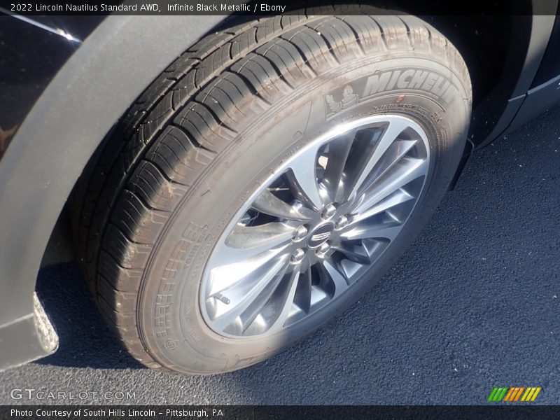 Infinite Black Metallic / Ebony 2022 Lincoln Nautilus Standard AWD