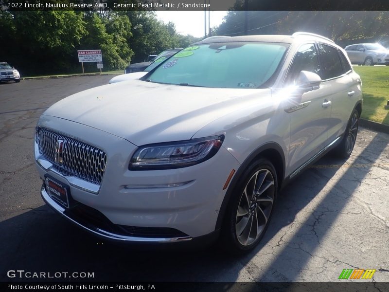 Ceramic Pearl Metallic / Sandstone 2022 Lincoln Nautilus Reserve AWD