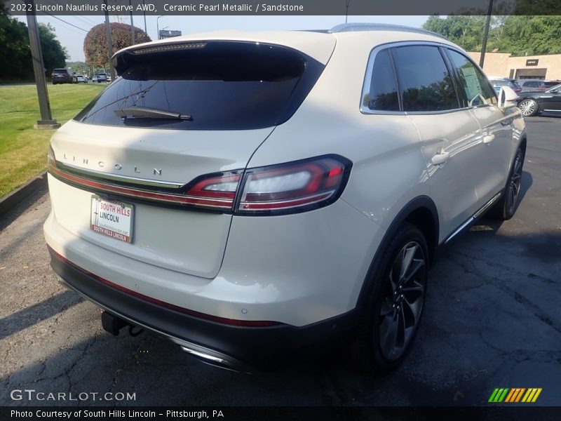 Ceramic Pearl Metallic / Sandstone 2022 Lincoln Nautilus Reserve AWD