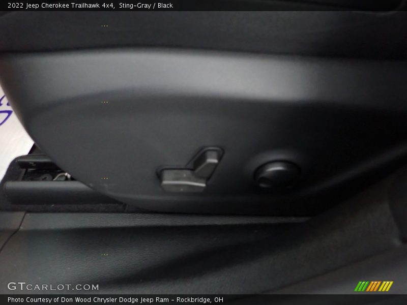 Sting-Gray / Black 2022 Jeep Cherokee Trailhawk 4x4