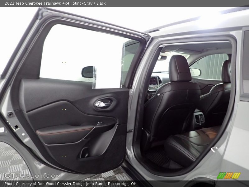Sting-Gray / Black 2022 Jeep Cherokee Trailhawk 4x4