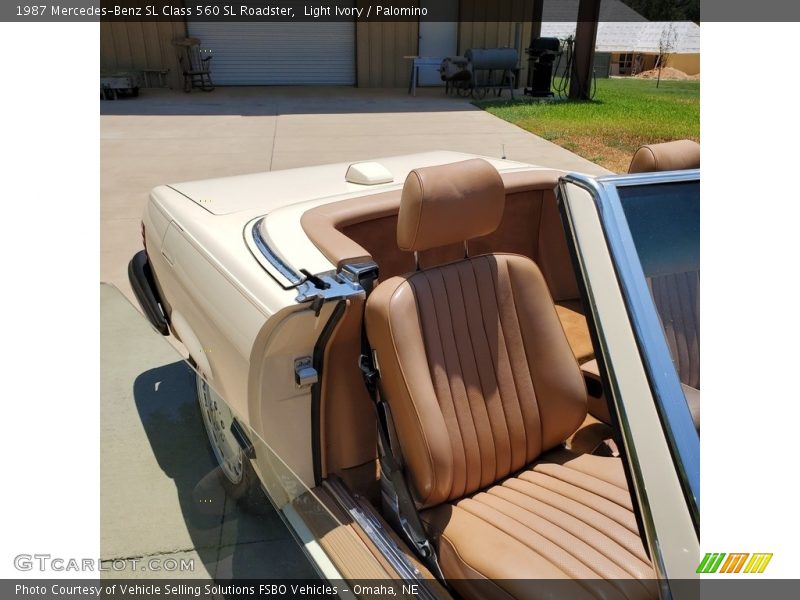Light Ivory / Palomino 1987 Mercedes-Benz SL Class 560 SL Roadster