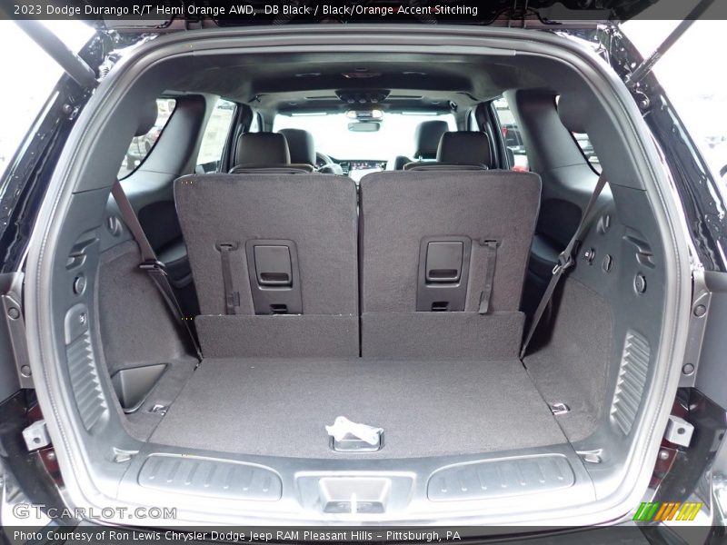 2023 Durango R/T Hemi Orange AWD Trunk