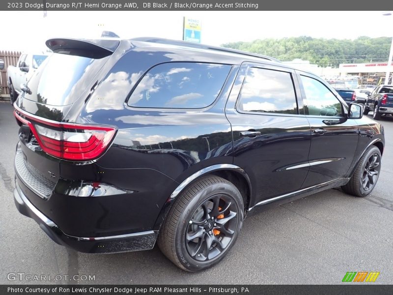 DB Black / Black/Orange Accent Stitching 2023 Dodge Durango R/T Hemi Orange AWD