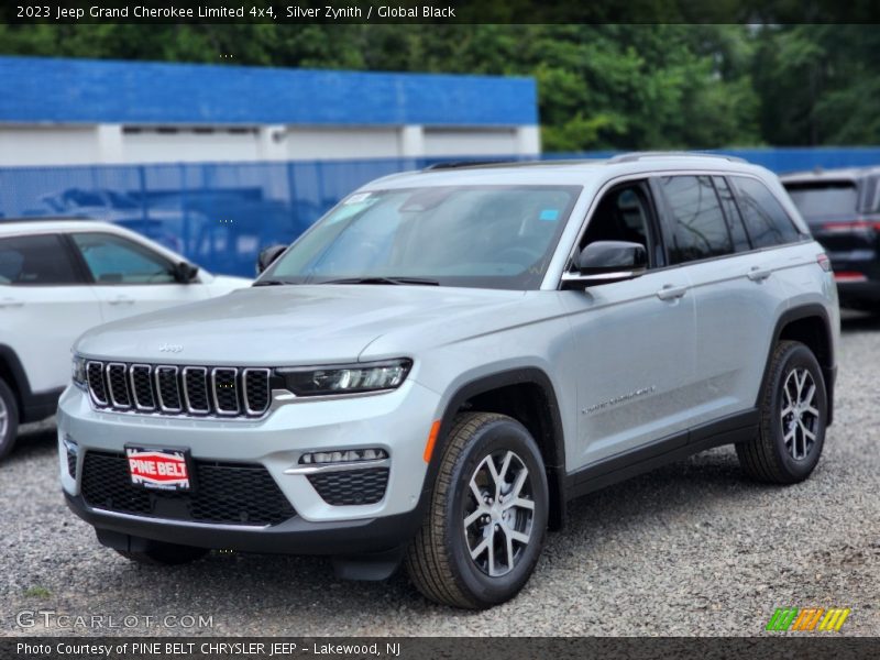 Silver Zynith / Global Black 2023 Jeep Grand Cherokee Limited 4x4
