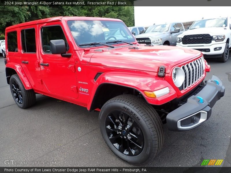 Front 3/4 View of 2024 Wrangler 4-Door Sahara 4xe Hybrid