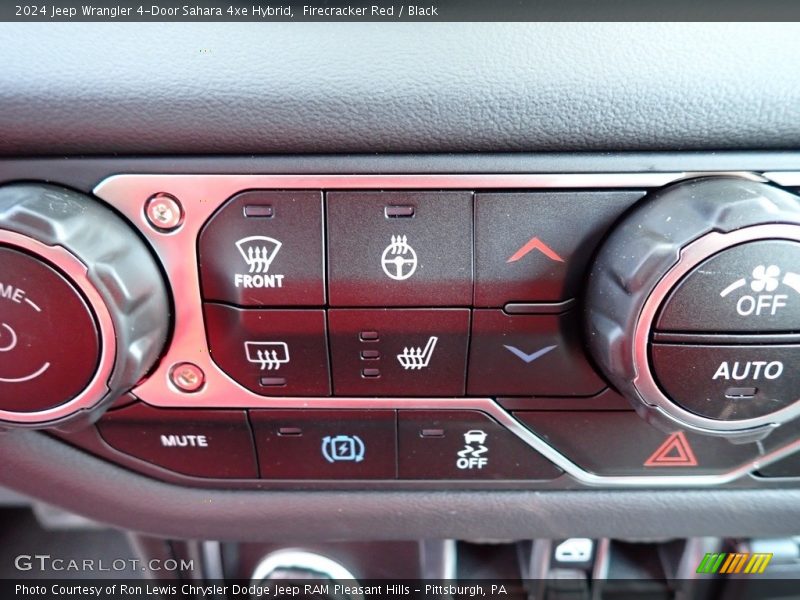 Controls of 2024 Wrangler 4-Door Sahara 4xe Hybrid