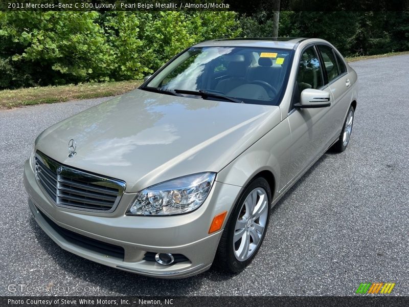 Pearl Beige Metallic / Almond/Mocha 2011 Mercedes-Benz C 300 Luxury