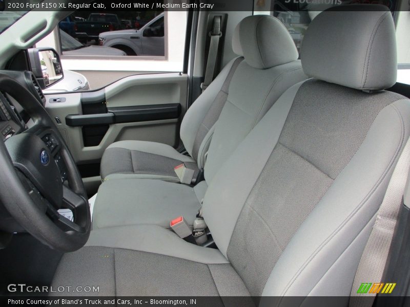 Oxford White / Medium Earth Gray 2020 Ford F150 XL Regular Cab
