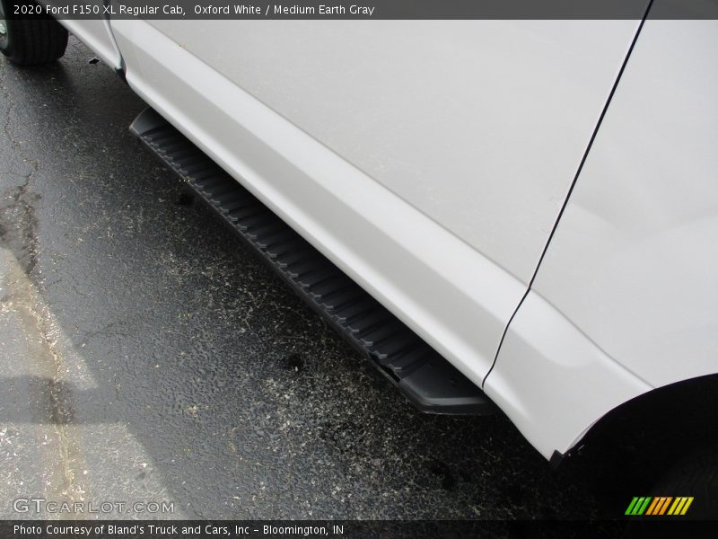Oxford White / Medium Earth Gray 2020 Ford F150 XL Regular Cab