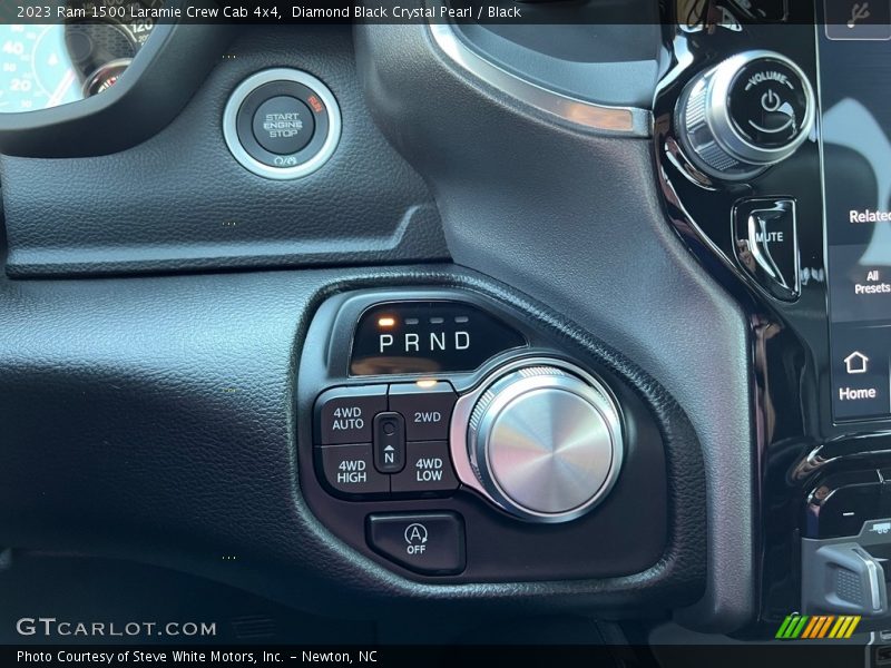  2023 1500 Laramie Crew Cab 4x4 8 Speed Automatic Shifter