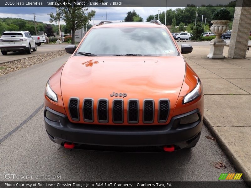 Mango Tango Pearl / Black 2016 Jeep Cherokee Trailhawk 4x4