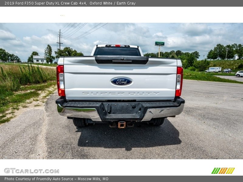 Oxford White / Earth Gray 2019 Ford F350 Super Duty XL Crew Cab 4x4