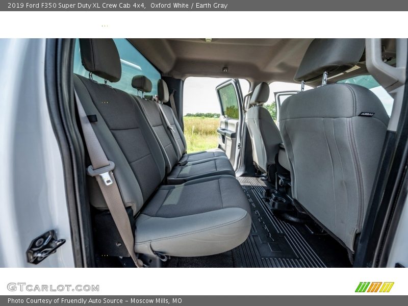 Oxford White / Earth Gray 2019 Ford F350 Super Duty XL Crew Cab 4x4