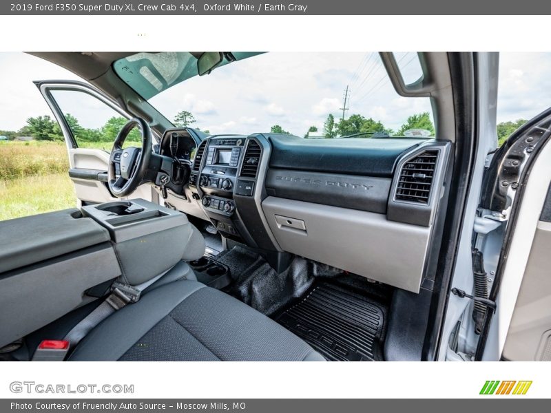 Oxford White / Earth Gray 2019 Ford F350 Super Duty XL Crew Cab 4x4