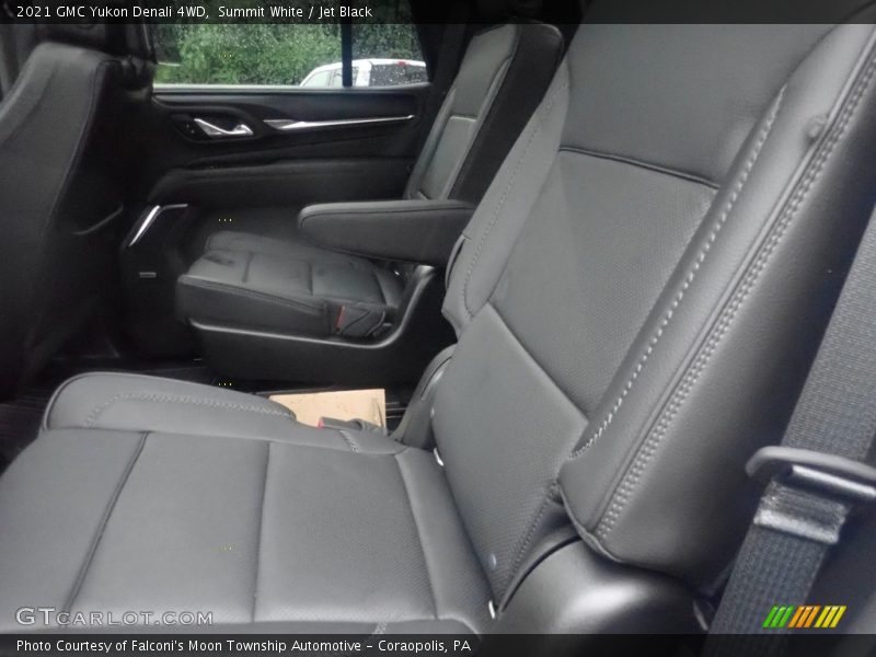 Summit White / Jet Black 2021 GMC Yukon Denali 4WD