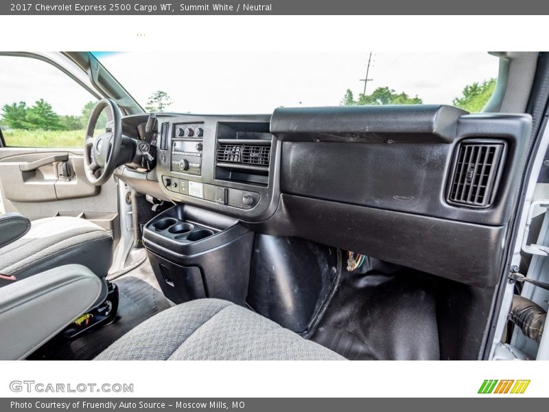 Summit White / Neutral 2017 Chevrolet Express 2500 Cargo WT