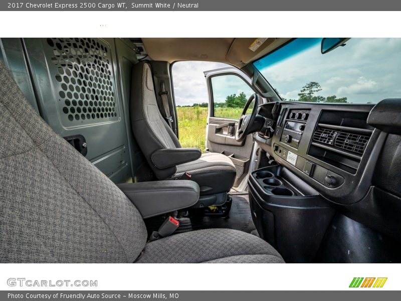 Summit White / Neutral 2017 Chevrolet Express 2500 Cargo WT