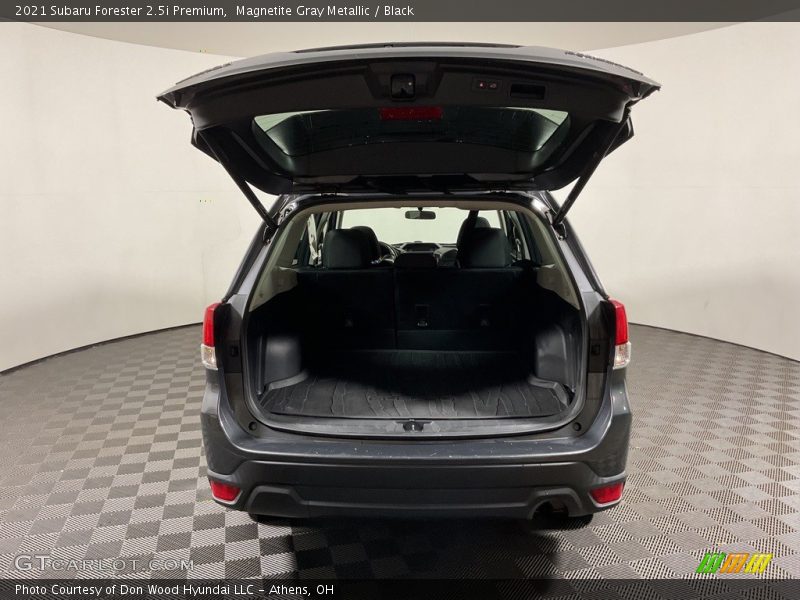 Magnetite Gray Metallic / Black 2021 Subaru Forester 2.5i Premium